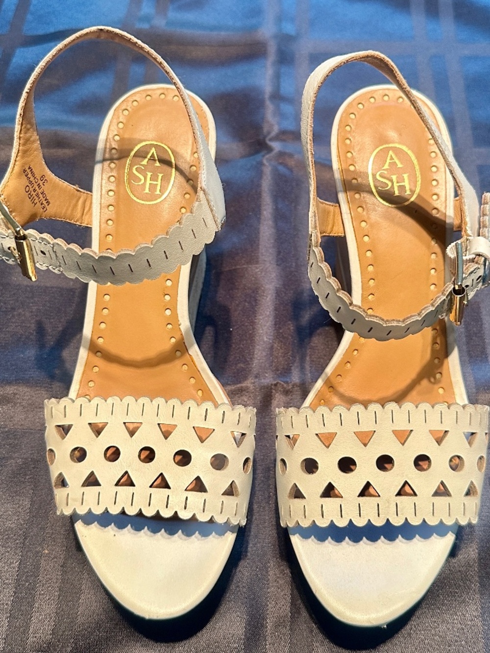 Ash Hiro White Leather Cork Wedge Sandals with cut-out detail (sz 39)